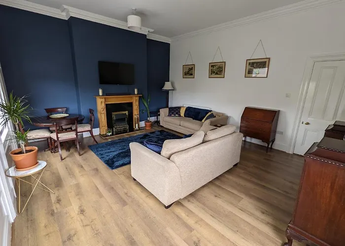 No. 1 Grosvenor Crescent, First Floor Apartment
