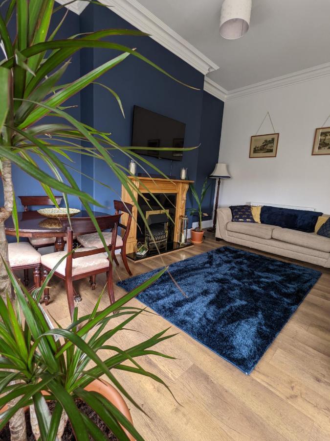 Apartment No. 1 Grosvenor Crescent, First Floor *