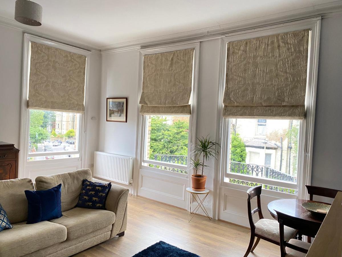 No. 1 Grosvenor Crescent, First Floor Scarborough